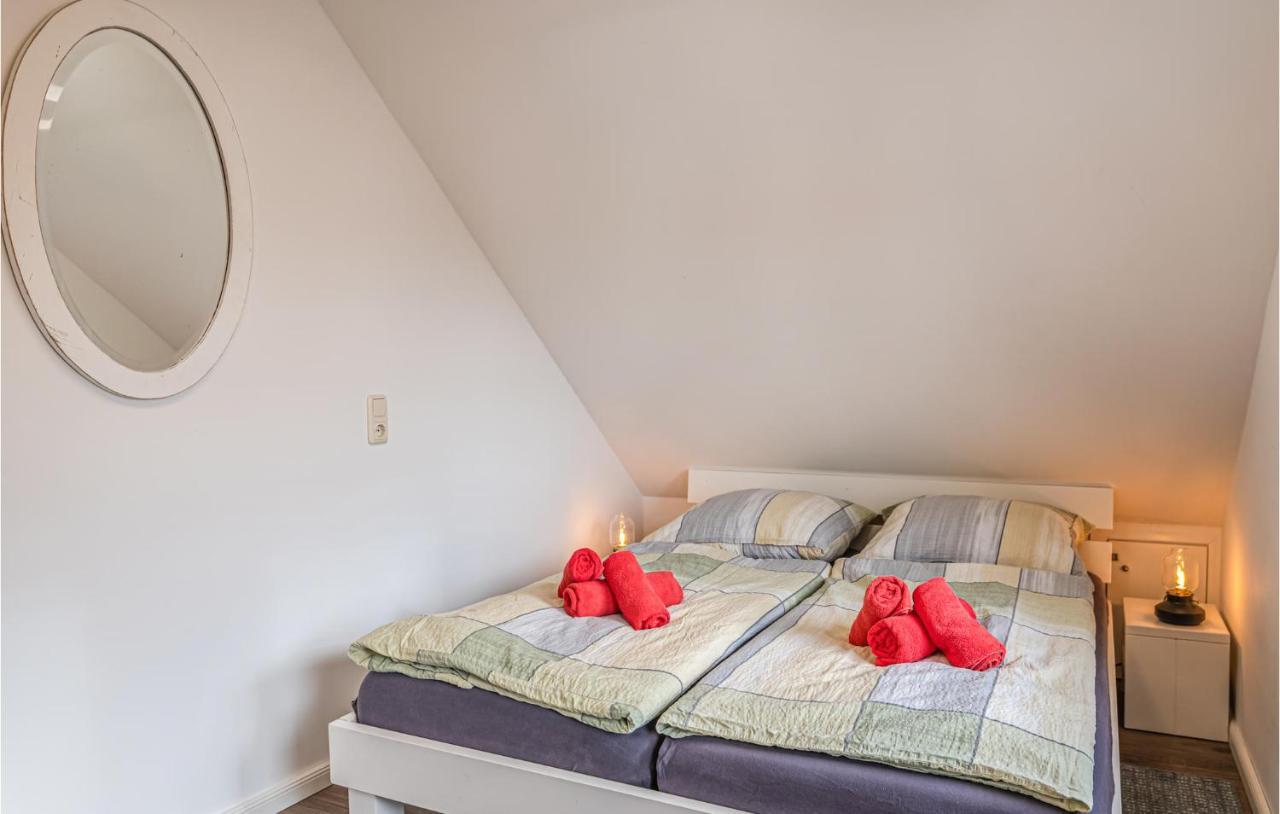 Stunning home in Friedrichskoog with 2 Bedrooms, Sauna&WiFi Exterior foto
