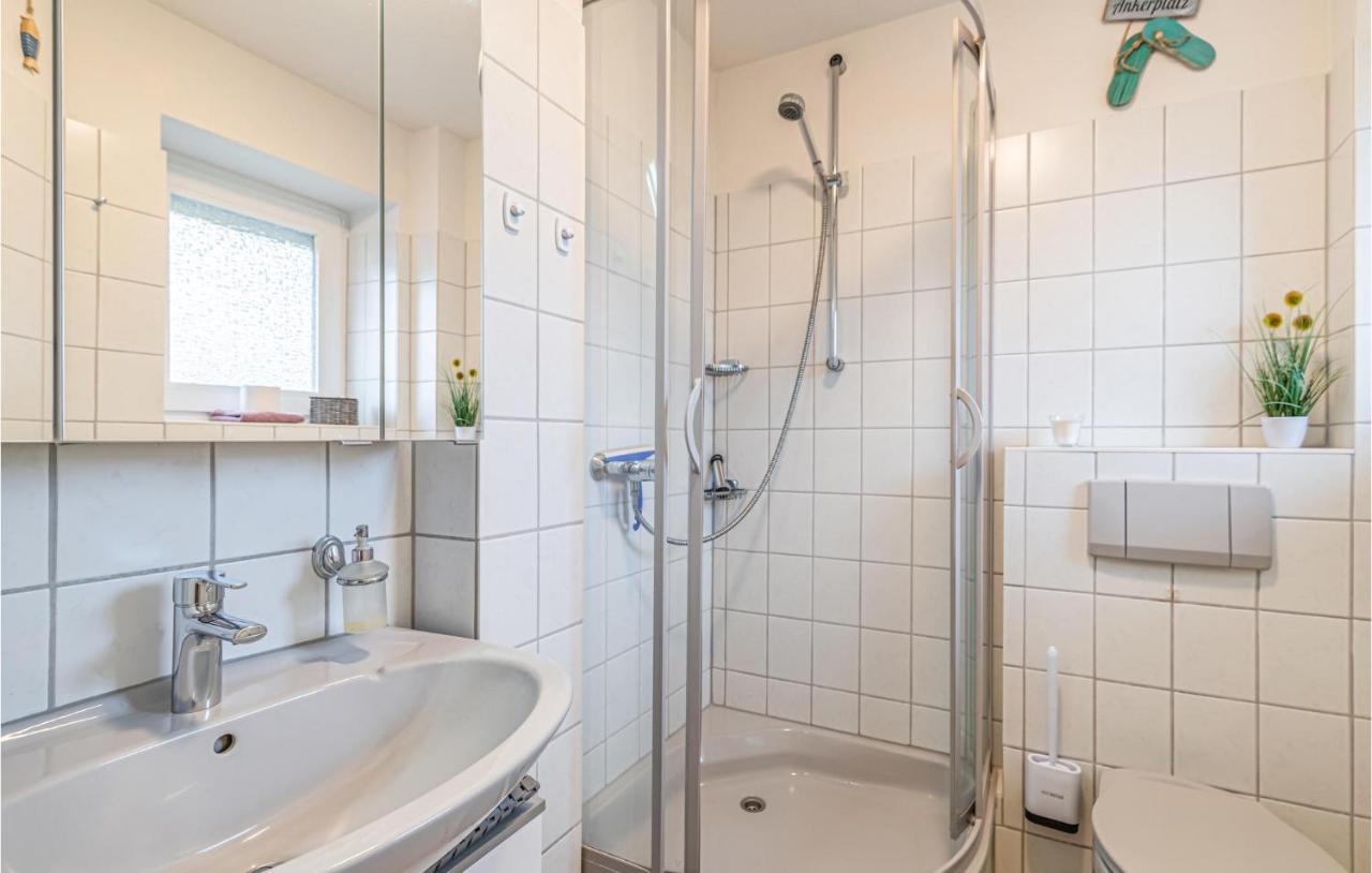 Stunning home in Friedrichskoog with 2 Bedrooms, Sauna&WiFi Exterior foto